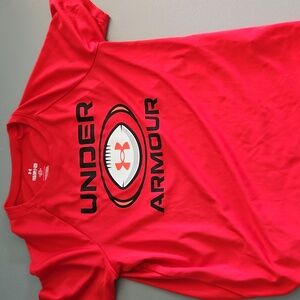 Boys under Armour size xs red shirt